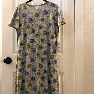 Lularoe LLR Maria dress. Size Small. NWT.